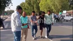 प्रशिक्षु महिला जज के साथ लूट के मामले में गिरफ्तार युवक की निकाली परेड देखें वीडियो