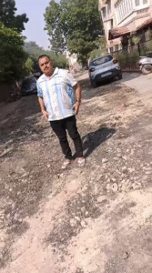 सड़क के नहीं बनने से नाराज इस क्षेत्र के लोगों ने लिया काली दीपावली मनाने का निर्णय देखे वीडियो